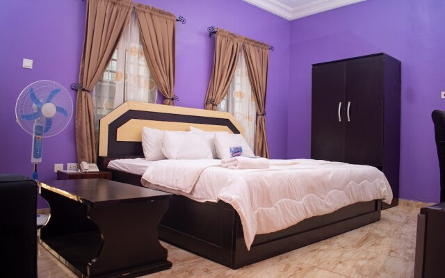 Jiksonodo Hotel and Suite