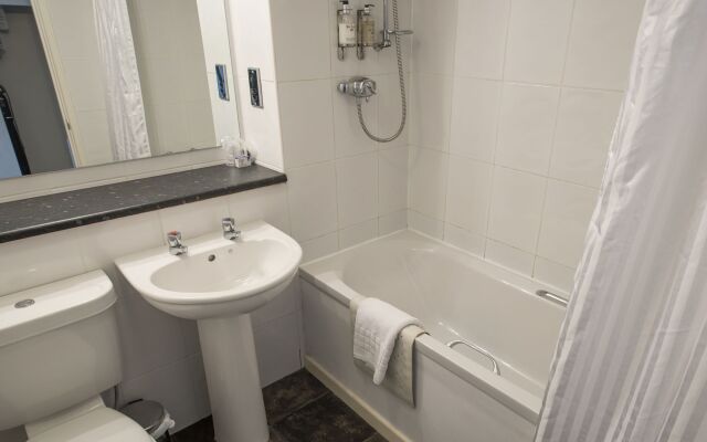 Allerton Court Hotel
