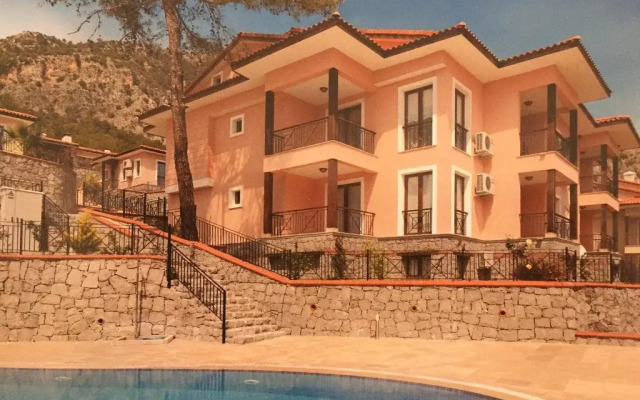Terrace Life Palm Villas