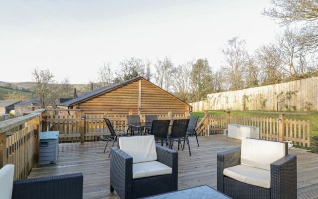 The Paddock, Llanbrynmair