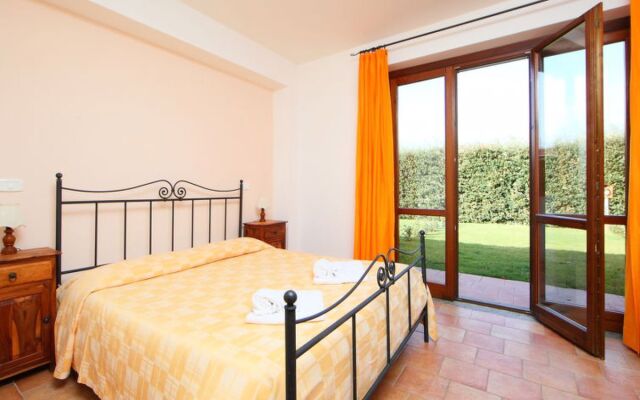 House Oak Pitigliano 31970