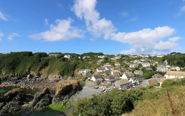 Cockle Island Cottage