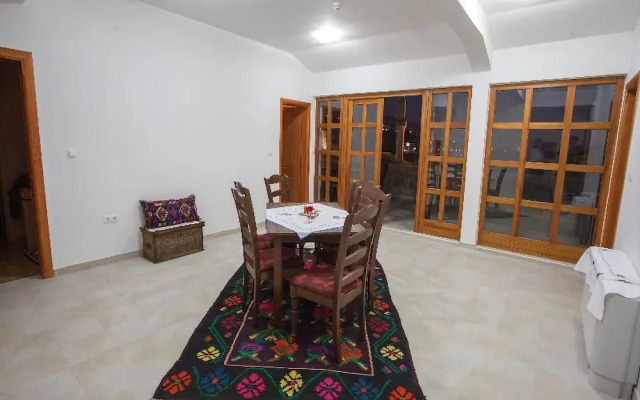 Hotel Almira