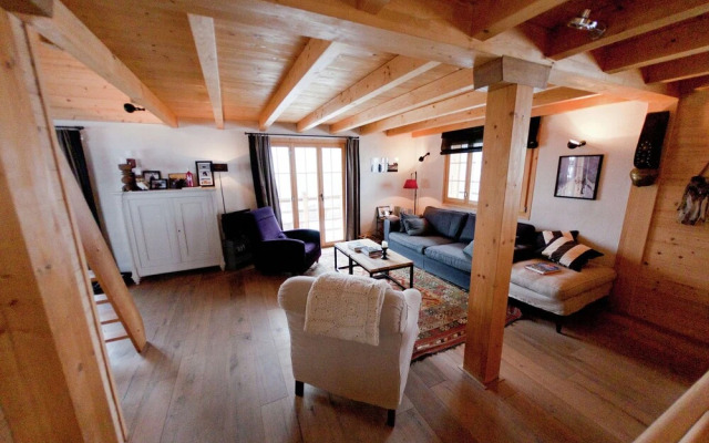 Mountain View Chalet In La Tzoumaz Near Ski Slopes