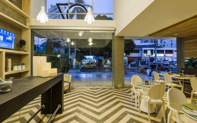 OZ Hotel