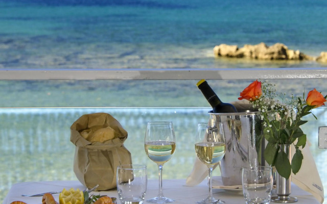 Hotel La Playa