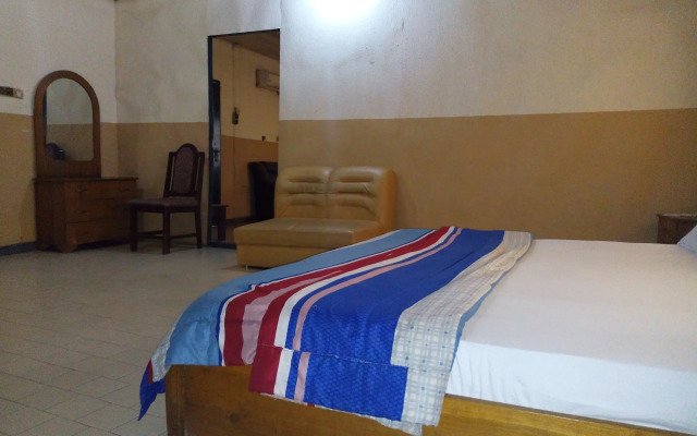 Feligold Royal Hotel