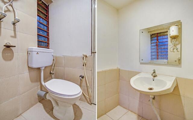 OYO 82483 Luxor Home Stays
