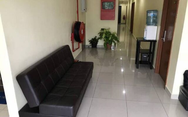 Maha Hotel
