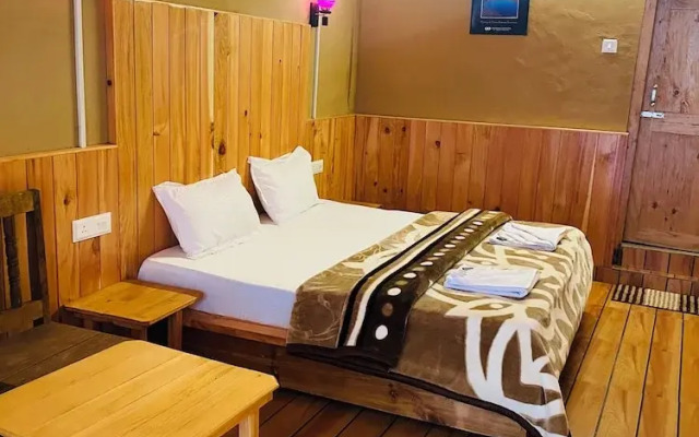 Tirthan Holidays Cottage
