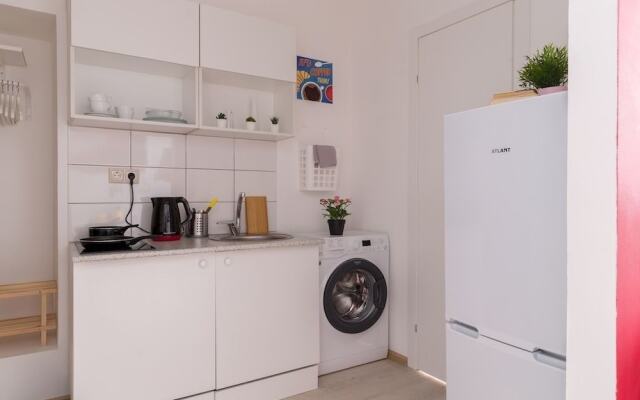 RedHouse Studio Apartment