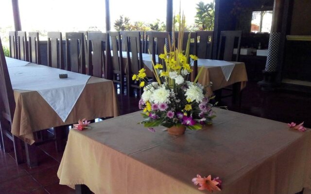 Hotel Celuk Agung