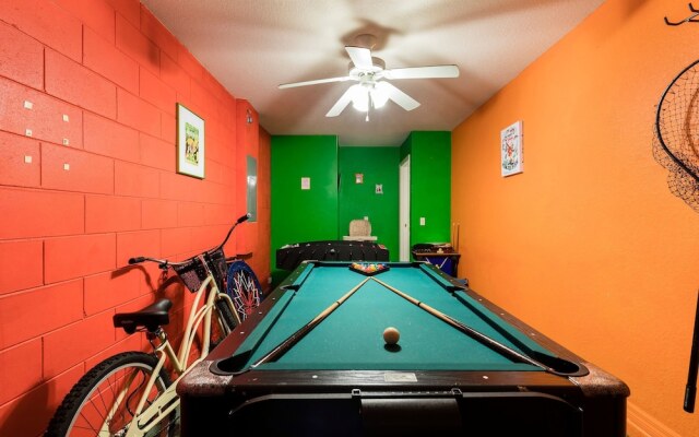 Gorgeous Vacation Home with Pool RT1170