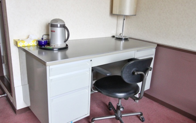 Business Hotel Kind Hope AI