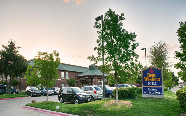 Best Western Plus Addison/Dallas Hotel