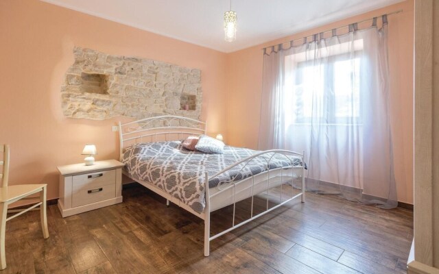 Awesome Home in Pula With Wifi and 4 Bedrooms