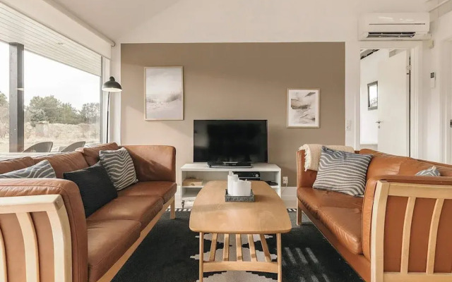 8 Person Holiday Home in Brovst-by Traum