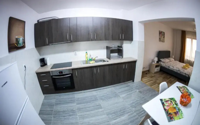 Travel Homzzz Apartments
