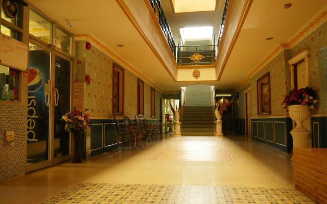 Venezia Resort and Hotel