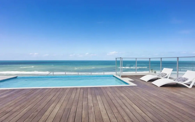 Ocean View Luxury in Periscope