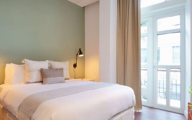 w Stunning 2BR With Balcony in Casco Viejo