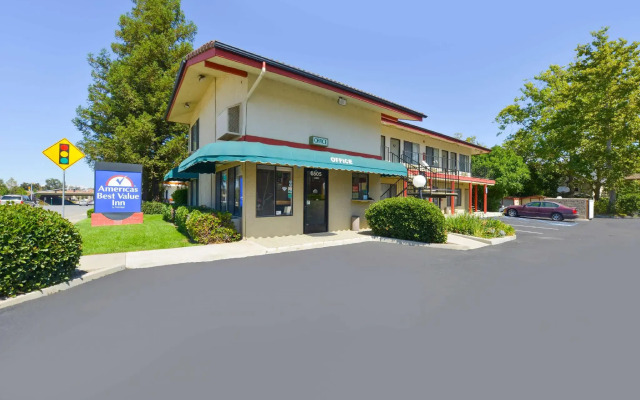 Atascadero Inn