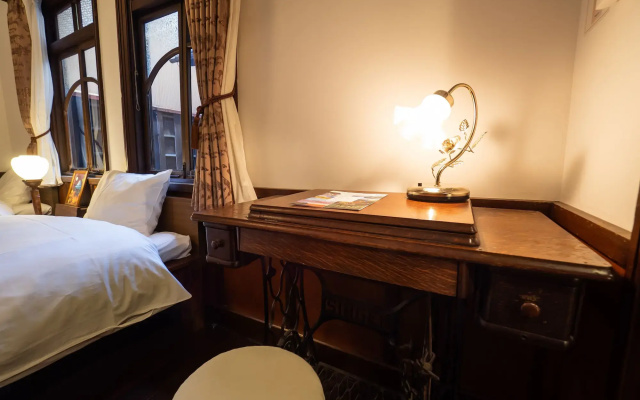 Inase Otsu Machiya Bed & Breakfast