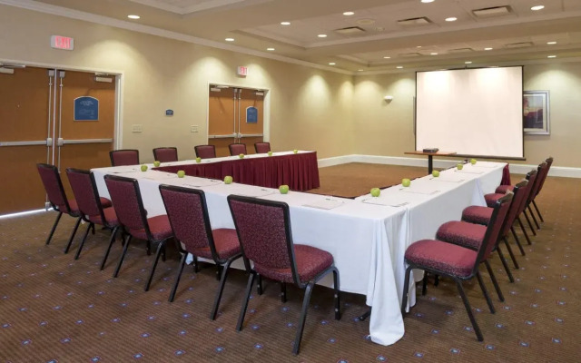 Holiday Inn Aurora North - Naperville by IHG