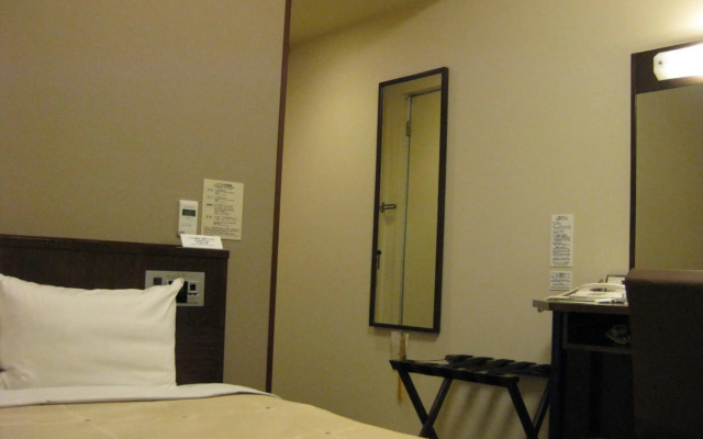 Hotel Route-Inn Higashimuroran Ekimae