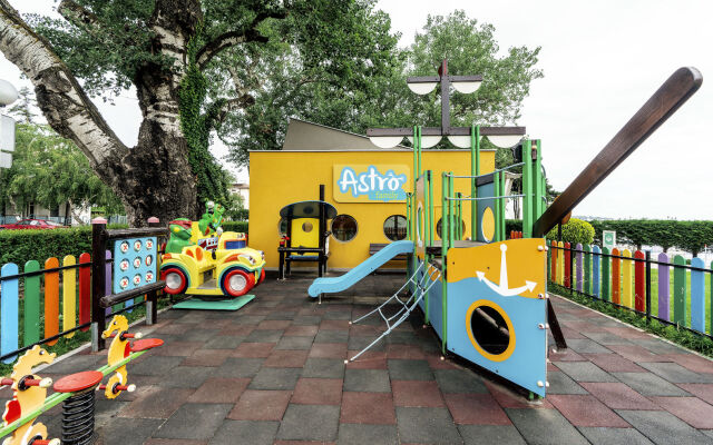 AluaSun Helios Beach – All Inclusive