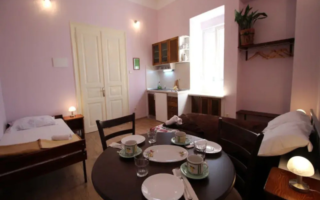 Apartment Ivona CK 1