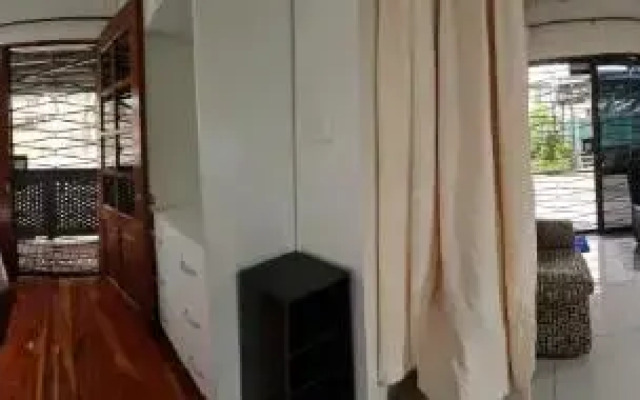 Cosy 2 bedroom unit with pool,Wifi parking