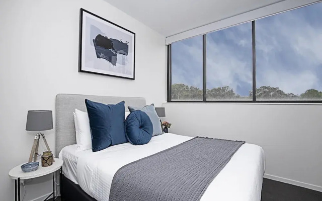 CANBERRA CHIC-hosted by:L'Abode Accommodation