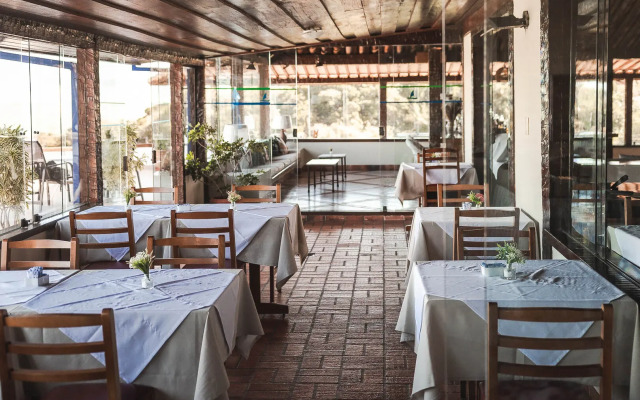 Colonna Galapagos Garden