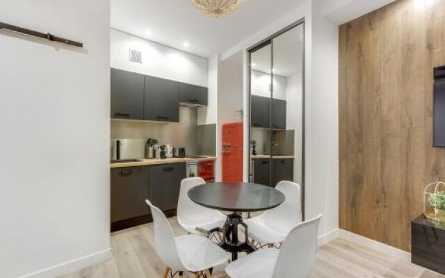 Pick A Flat's Apartment in Montorgueil - Rue Greneta