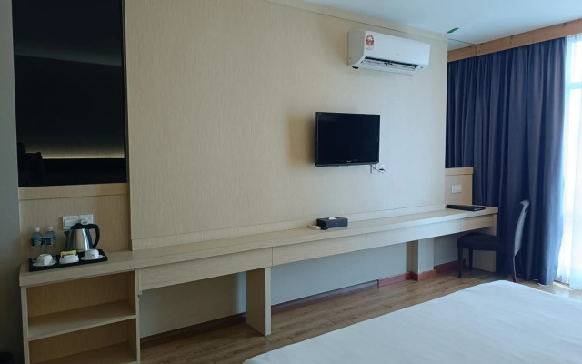 Lintas Platinum Hotel