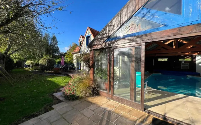 Maison avec piscine et sauna à Vire