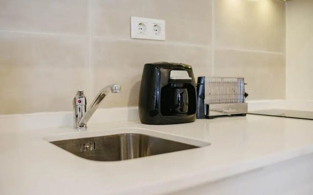 Rent4rest Mouraria Lisbon Apartments - Studio 1