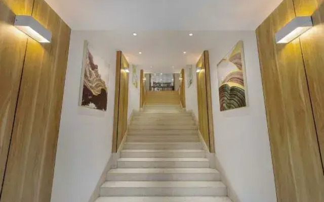 Beiman Hotel (Chongqing Guanyinqiao Beicheng Tianjie Branch)