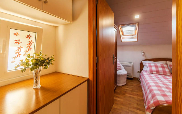 Bairro Alegre, Casa do Porto