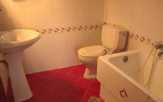Scrivas Apartments