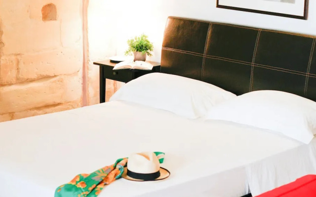 Sacrè Bleu Bed & Breakfast