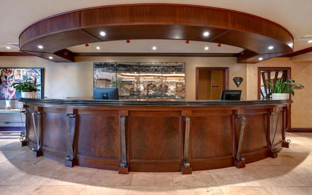 Bellasera Hotel & Suites Paso Robles, Tapestry by Hilton