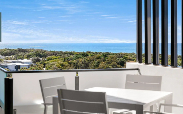 Bokarina Beach Apartments Ascend Hotel Collection
