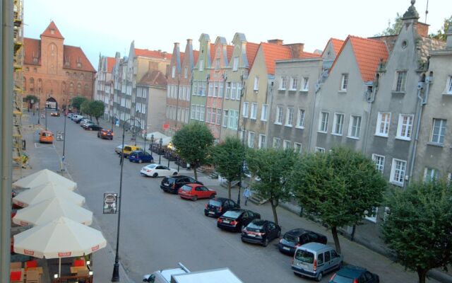 IRS Royal Apartments - Kwartal Kamienic - Apartment Gdansk