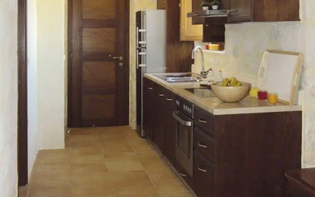 Exensian Villas & Suites