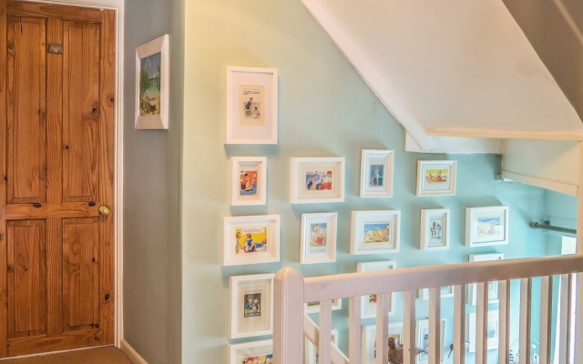 Craft Cottage