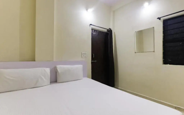 G Star Hotel by OYO Rooms