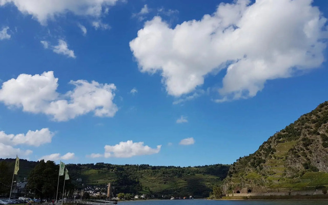 Rhine Pearl Hideaways