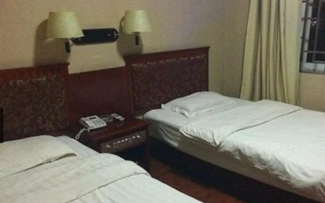 Chunse Nianhua Hotel